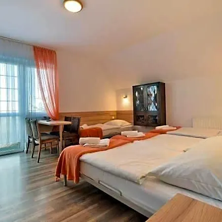 Nartorama Hotrest Frühstückspension Zieleniec (Klodzko)