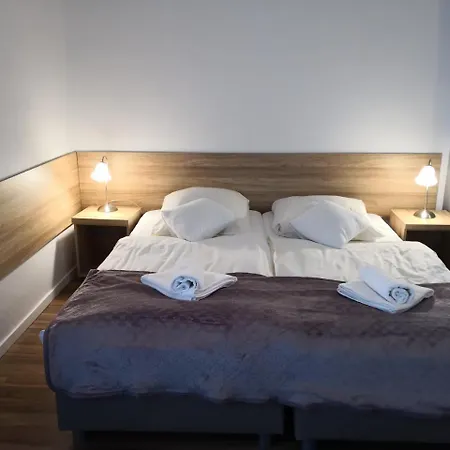 Bed & Breakfast Nartorama Hotrest Zieleniec (Klodzko)