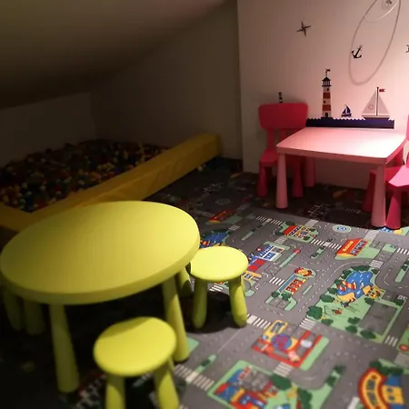 Frühstückspension Nartorama Hotrest 3*