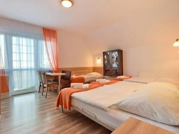 Nartorama Hotrest Bed & Breakfast 3*